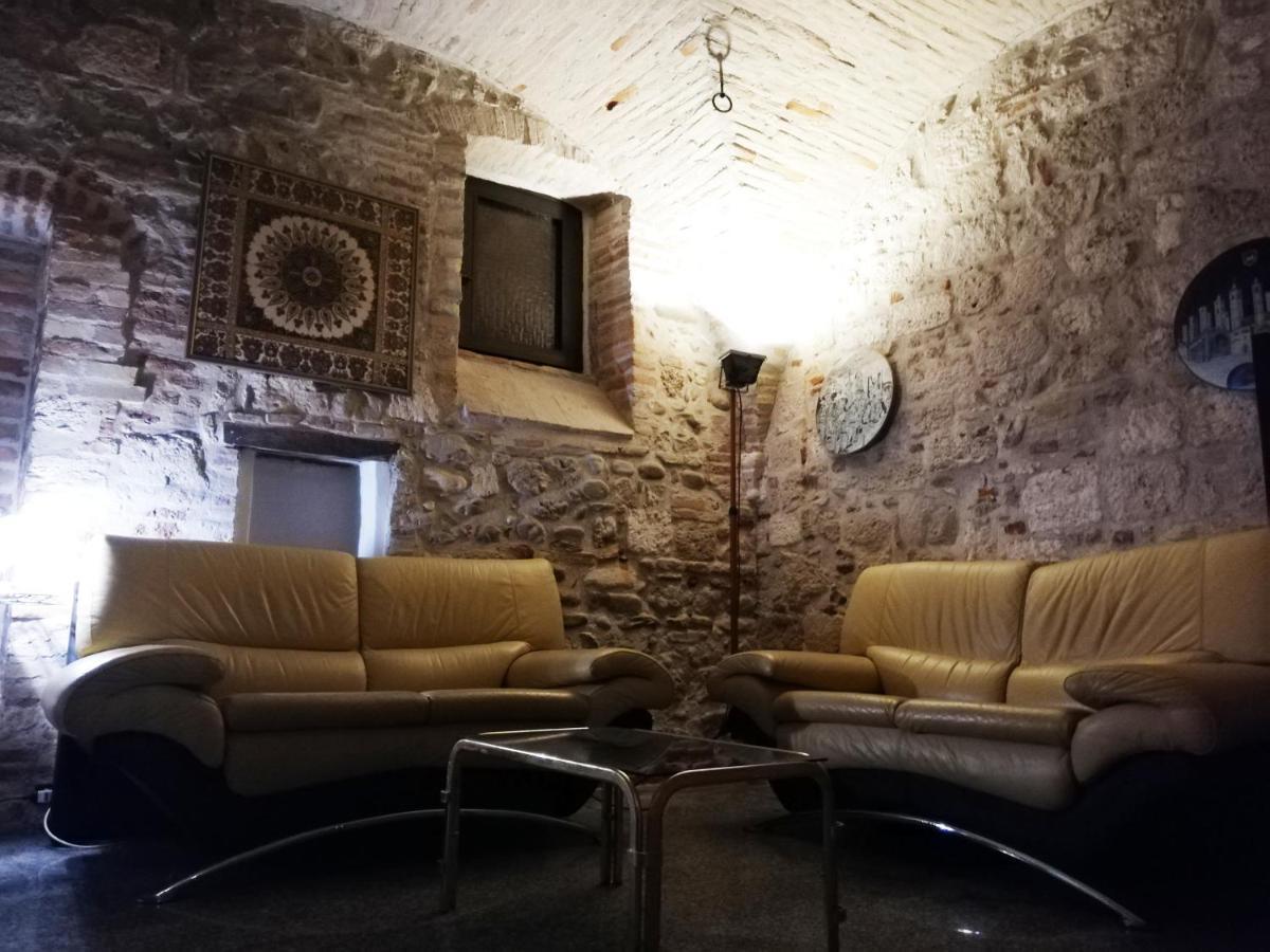 Cantina Dell'Arte 아스콜리피체노 외부 사진